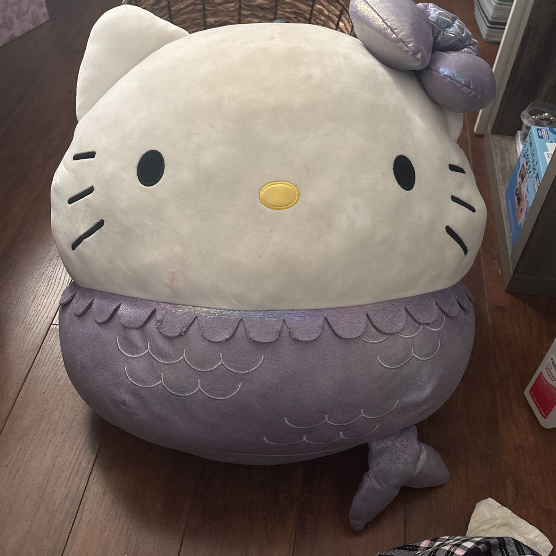 Giant Mermaid Hello Kitty Squish mellow