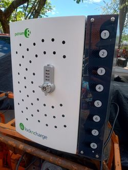 Charging station/ safe
