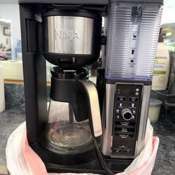 Ninja CM401 Specialty 10-Cup Coffee Maker, with 4 Brew Styles Ground Coffee