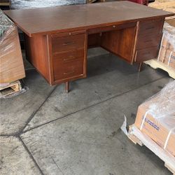 Cole Desk Vintage Great Shape $500. 
