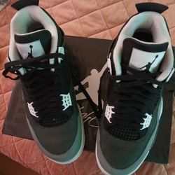 Air Jordan's 4 Retro Shoes