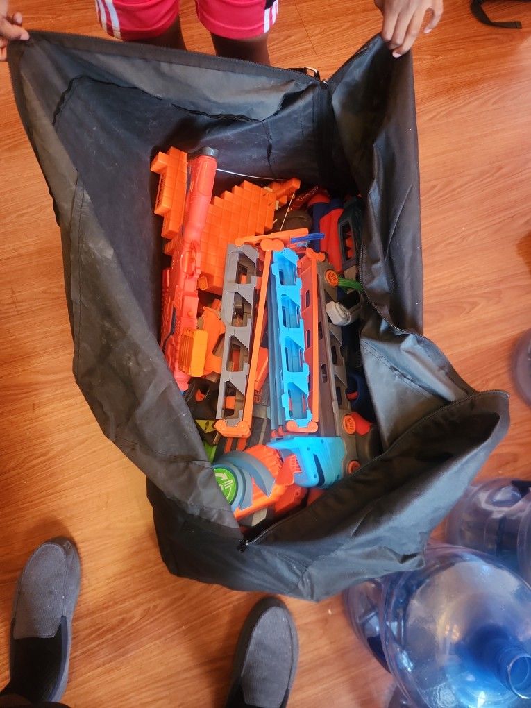 Nerf Guns