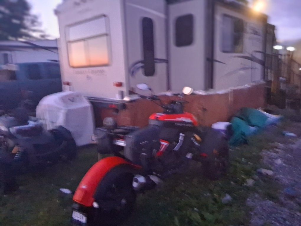 Front Wheel Trikes With Title Clean