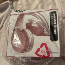 Deluxe Hi-Fi Bluetooth headphones 