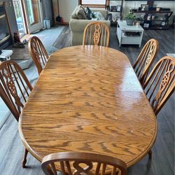 Kitchen, table and chairs