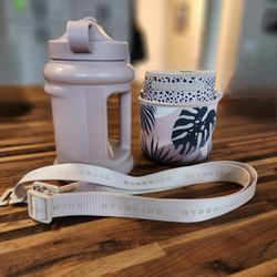 HYDROJUG Mini With Insulating Sleeve And Strap 26 OZ.