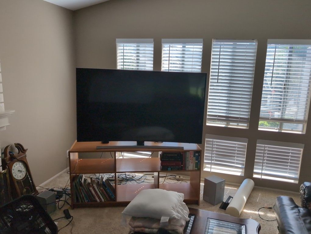 Samsung 65" TV