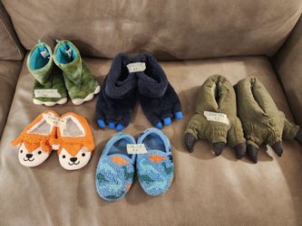 Kids slippers dino and flox