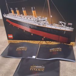 [SALE] Lego Titanic Set