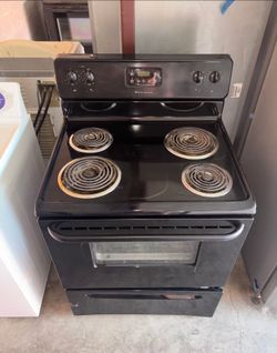 Black Frigidaire Electric Stove Oven Range