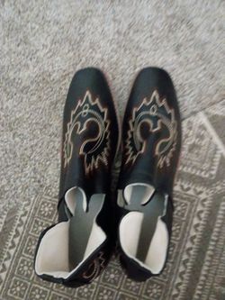 Size 43 boots