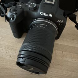 Canon E0S R7