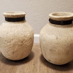 Ceramic Decor From Model Home Estste