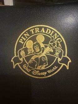 Disney Pin 3-ring Binder WDW Mickey Trading Book 5 Felt Pages 6 Dividers USED