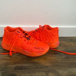 Lamelo Ball MB.1 Basketball Shoes Size 10.5