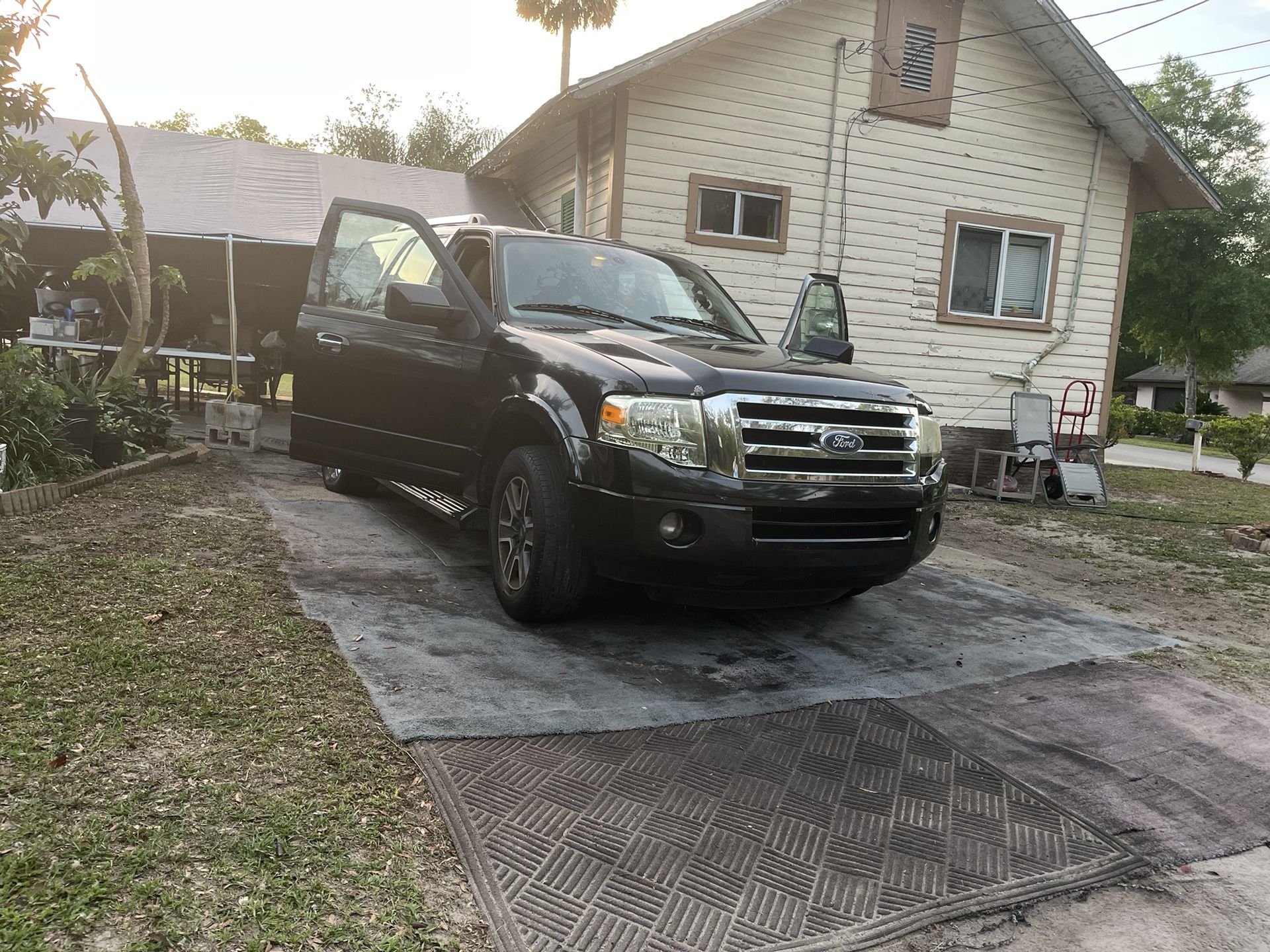 2011 Ford Expedition