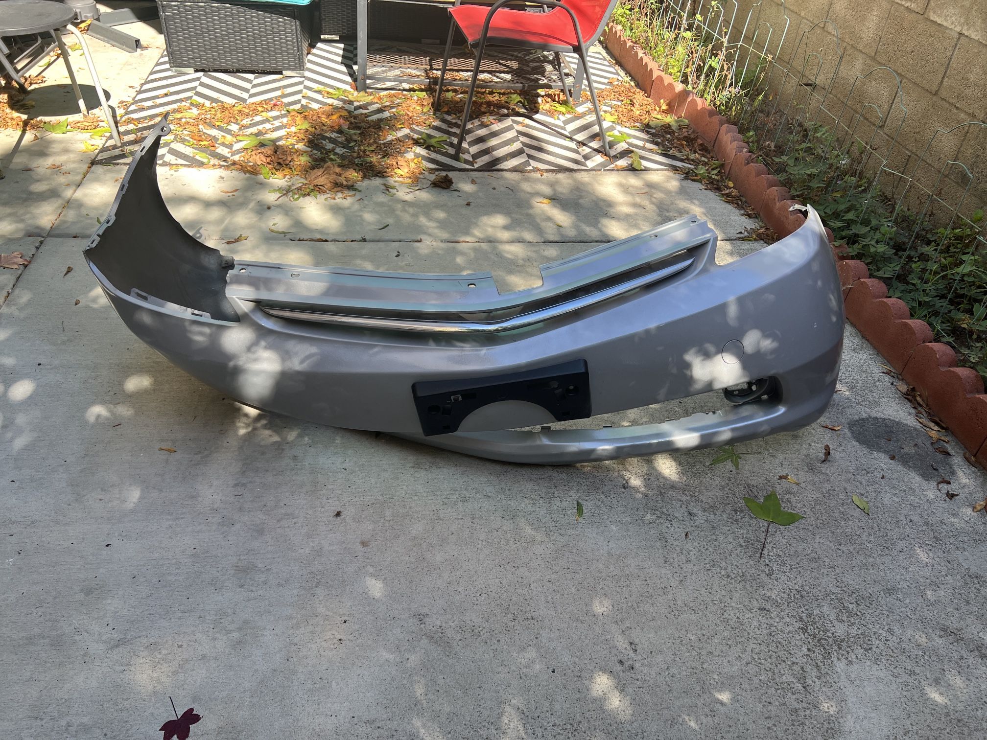 Front Bumper Toyota Prius 2004-2009