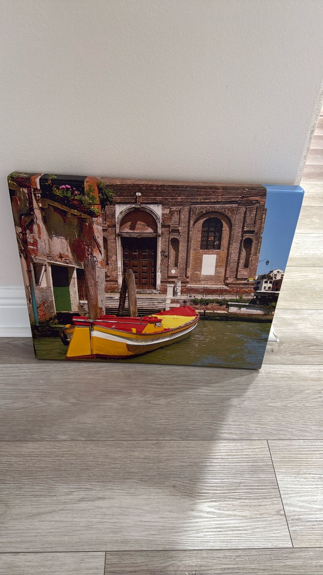 Canvas - Italy - Pities