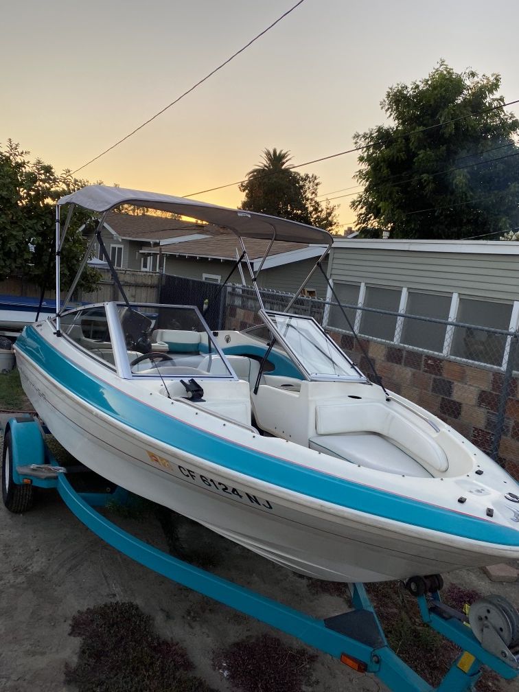 1994 bayliner boat , ready for water today