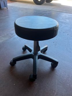 Black Rolling Adjustable Work Stool