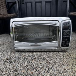Toaster Oven Like New 