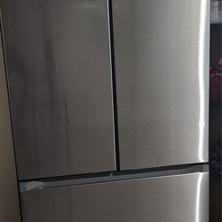 Samsung Stainless Steel Counter Depth Refrigerator 