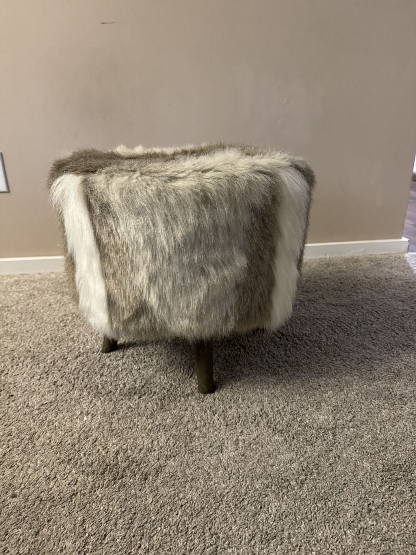 Small Ottoman