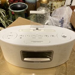 iHome- iphone player- takes double A batteries