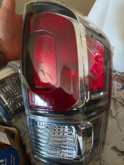 Tail lights & fog lights for Toyota Tacoma 2016-2023