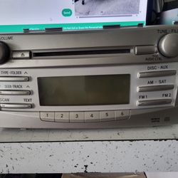 2011 Toyota Camry Fact Radio 
