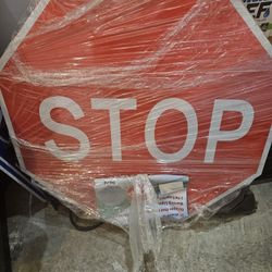 30x30 Stop Signs