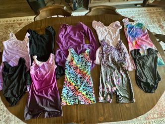 Little girls dance wear, 10 articles , size 8