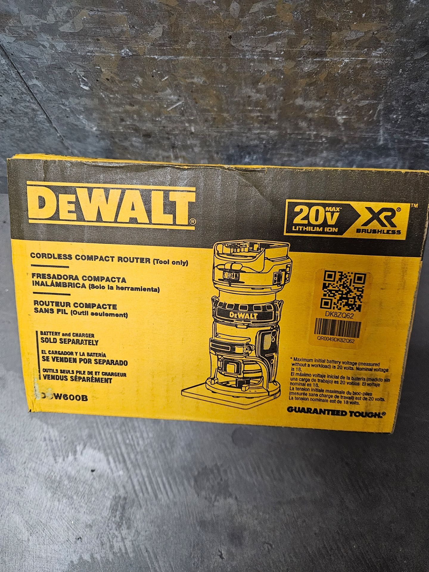 NUEVO DEWALT XR ROUTER