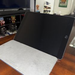 For Sale: iPad 9th Generation + Magnetic Keyboard (Sold Separately)