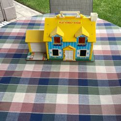 VINTAGE Fisher Price Little People #952 Yellow Blue Play Family House 1969