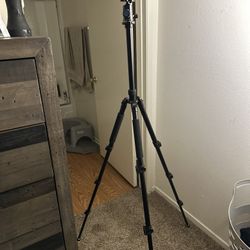 Sirui Tripod We p