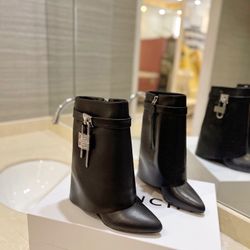 Givenchy Women’s Boots With Box New 