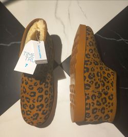 Boots (Size 7)