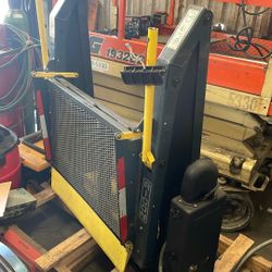 Ricon wheelchair lift