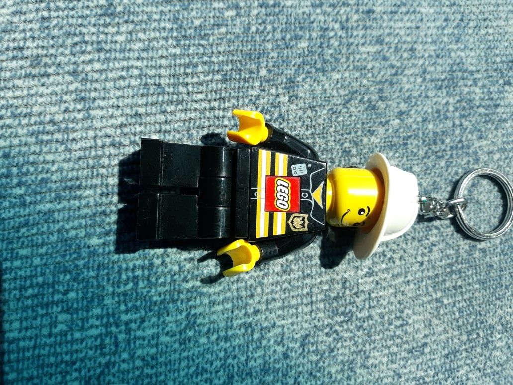 Lego Man Legoman Fireman Flashlight Key Chain Collectible