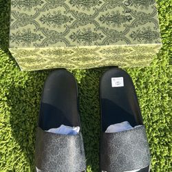 Gucci slides men