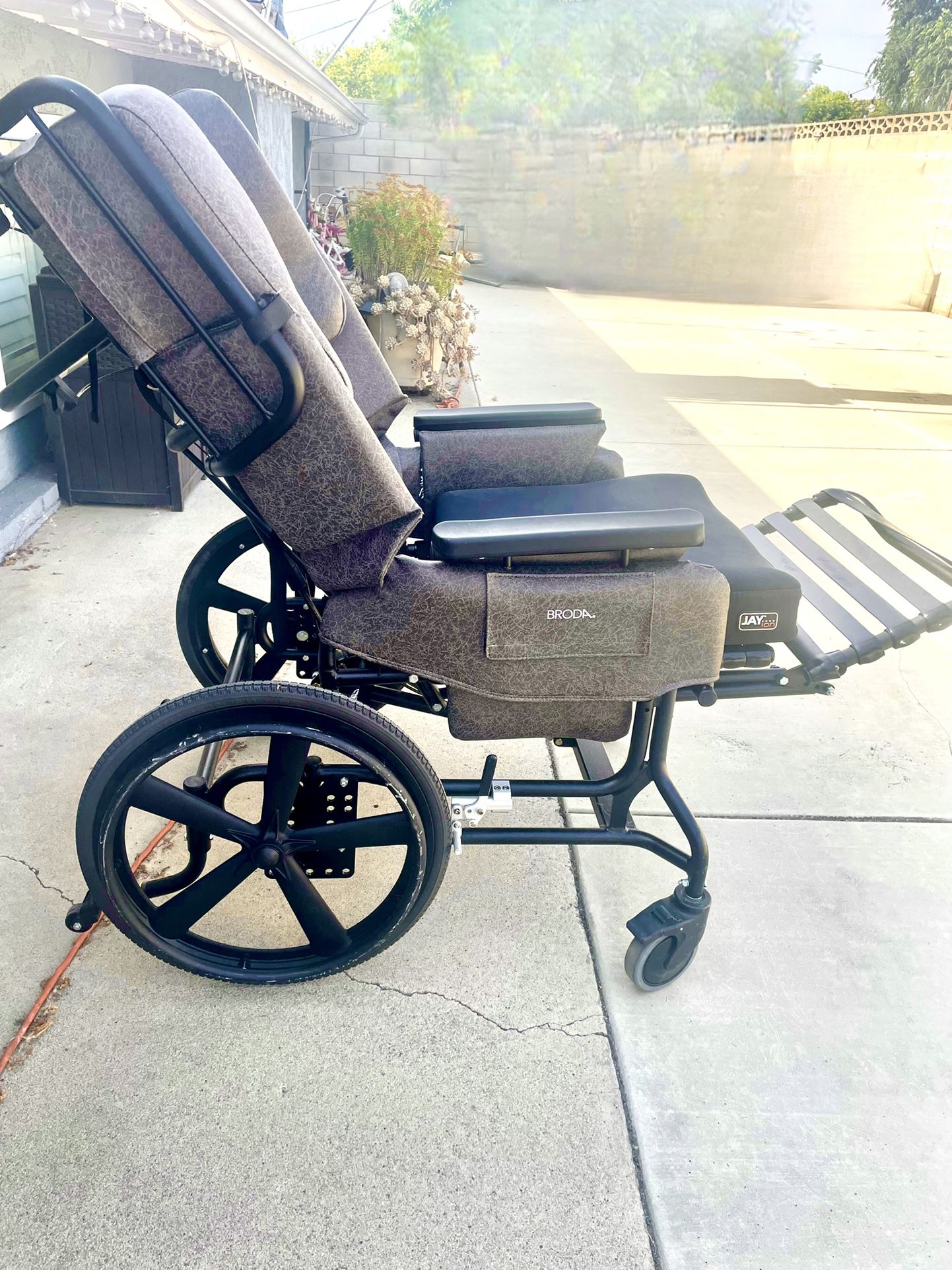 Broda Wheelchair 3k value