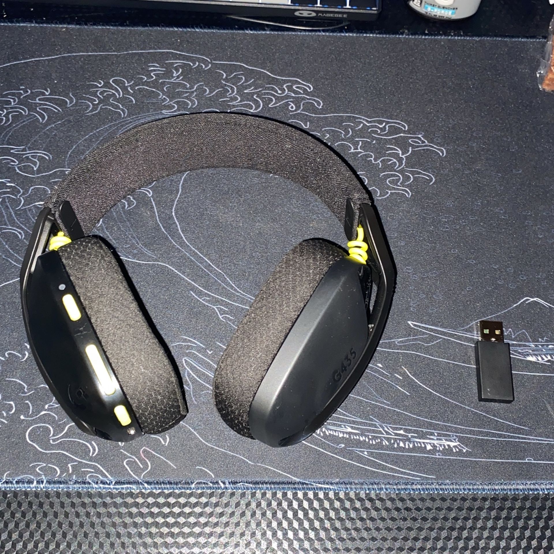 Logitech G435 Wireless Headset
