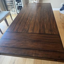 Pottery Barn Farmhouse Table 