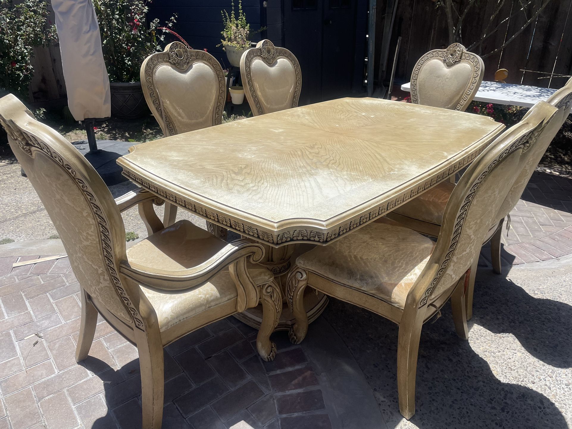 Dining Table Set