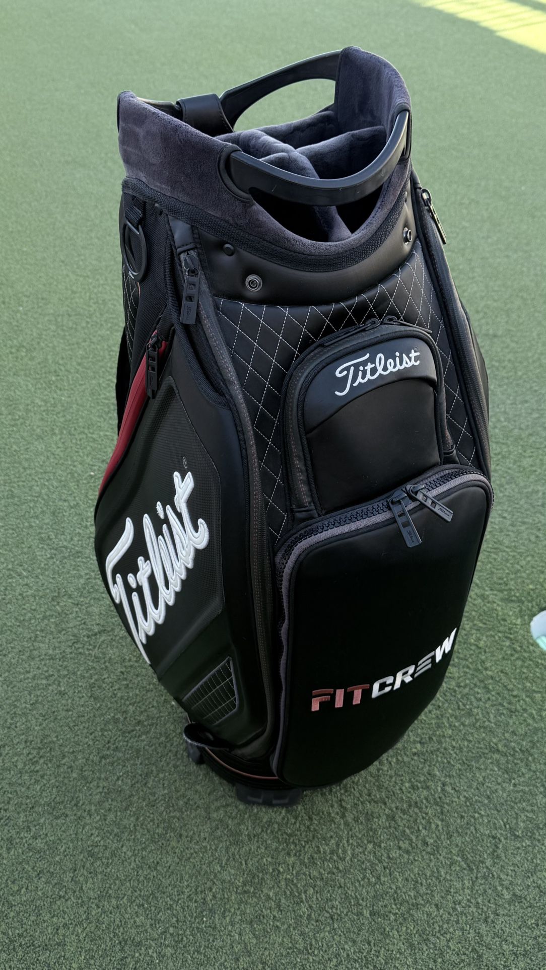 TITLEIST TOUR BAG FIT CREW!!