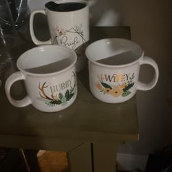 Couple Cups Bride To Be /wife&hubby