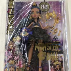 Monster High Monster Ball Cleo DeNile Doll NEW