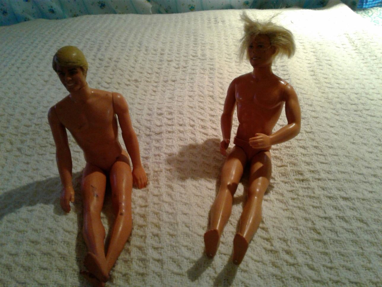 2 Mattel Ken dolls