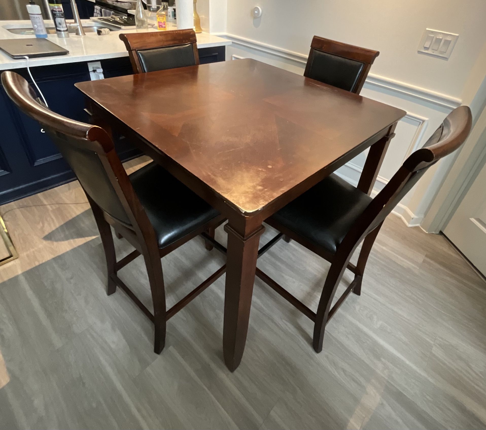 Kitchen Table & Chairs Set